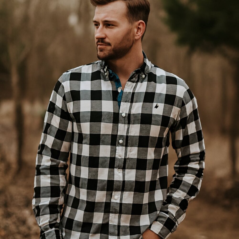 American Eagle Outfitters Black Bufalo Plaid Button Up Western Long Sleeve Men L